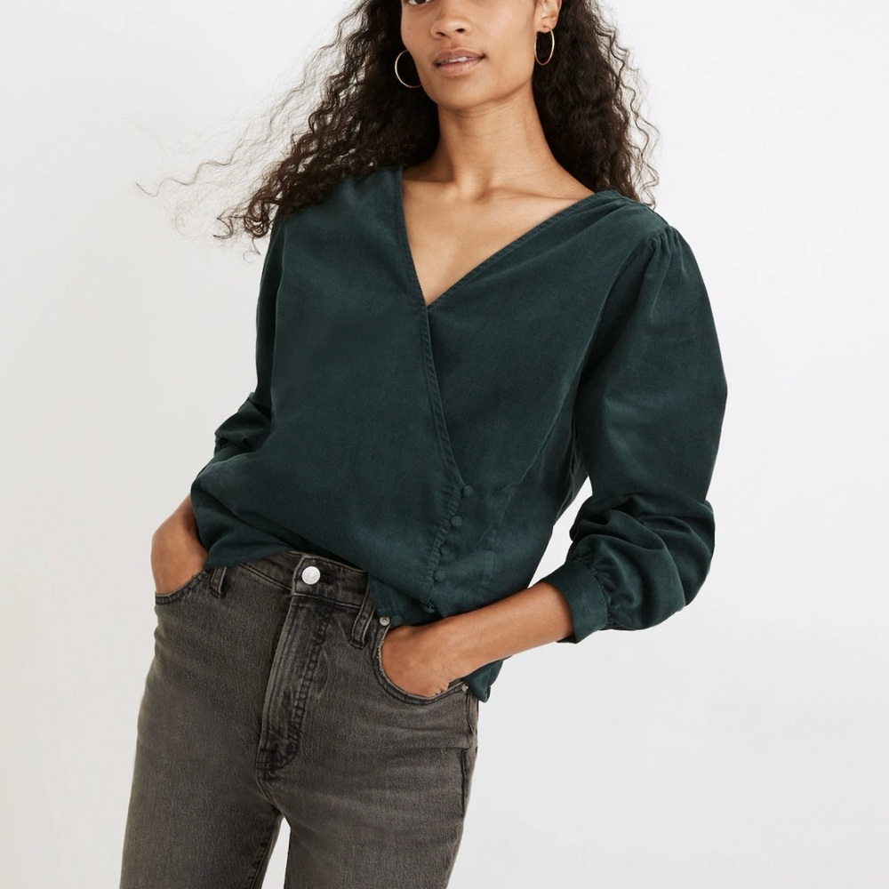 Elegant Green Women's Top